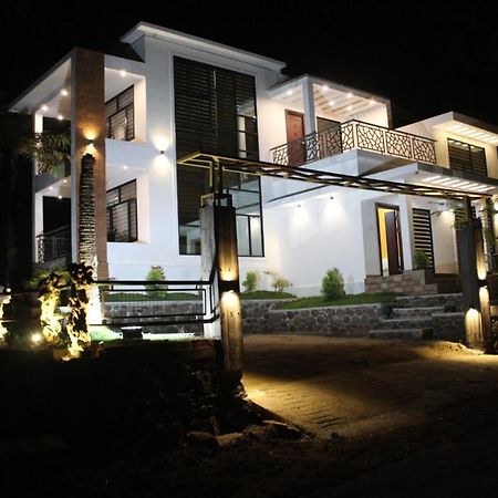 Orchid Villa Pinangode Εξωτερικό φωτογραφία