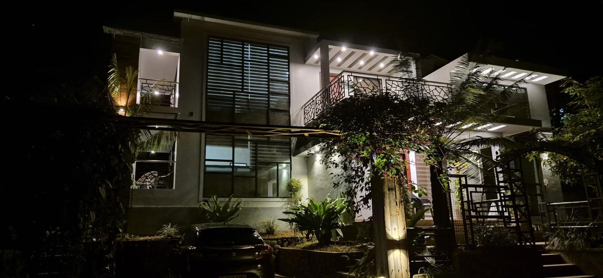 Orchid Villa Pinangode Εξωτερικό φωτογραφία