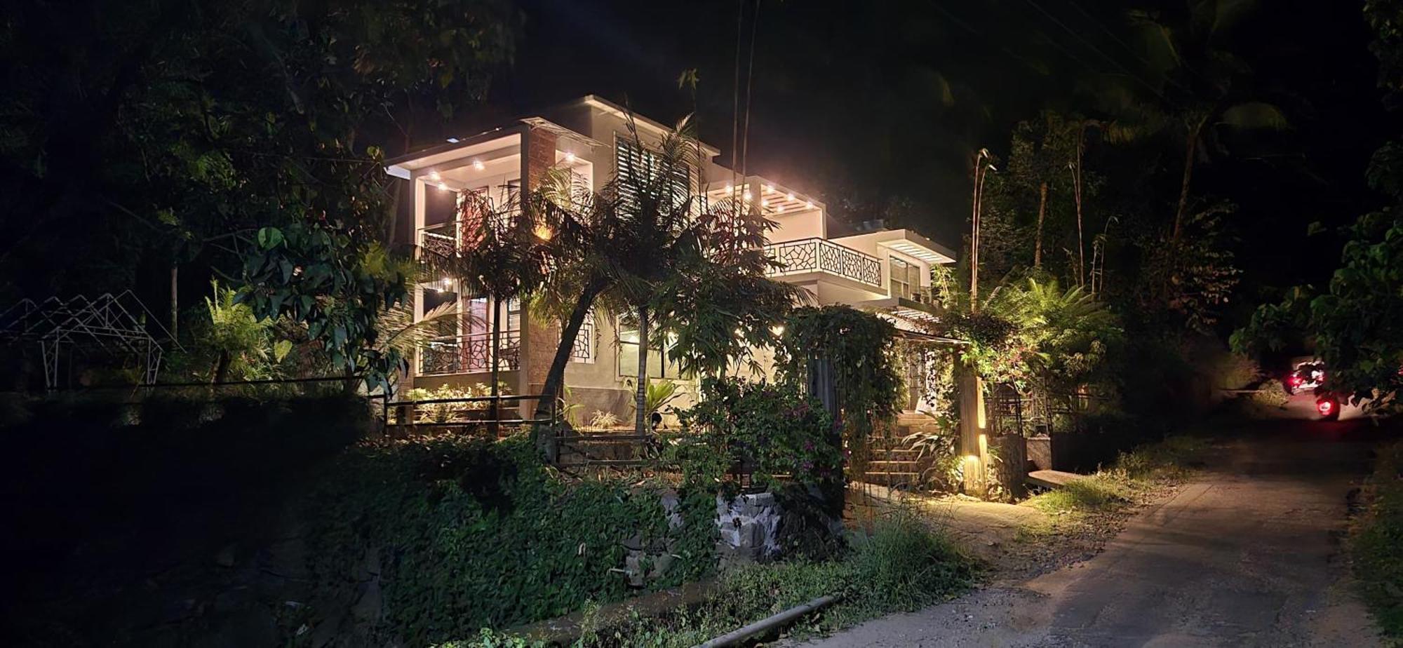 Orchid Villa Pinangode Εξωτερικό φωτογραφία