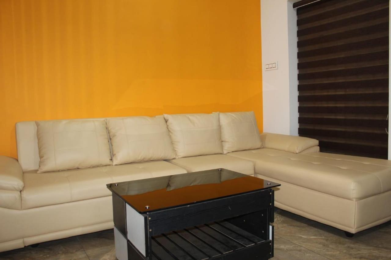 Orchid Villa Pinangode Εξωτερικό φωτογραφία